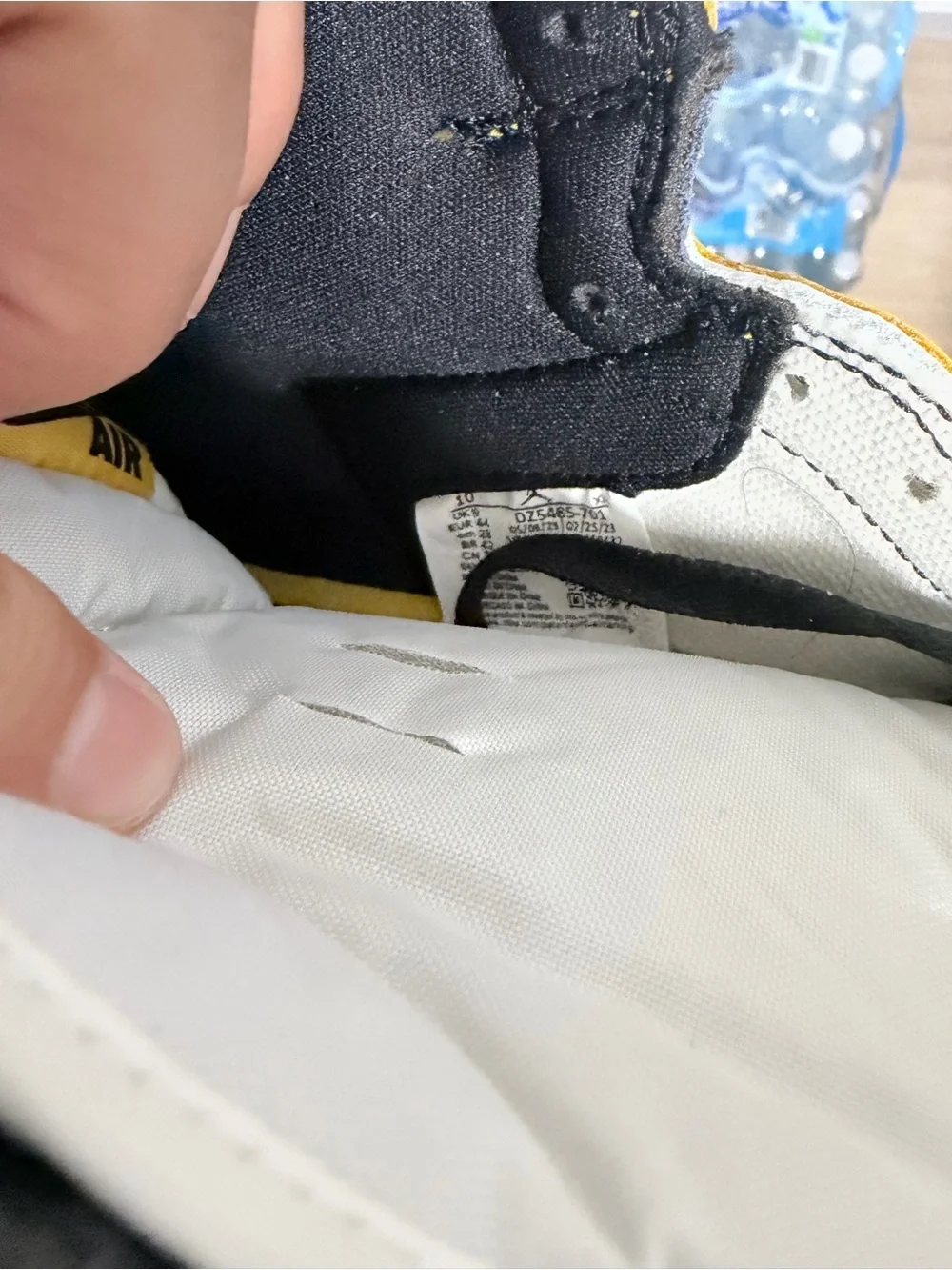 Air Jordan 1 high mustard yellow